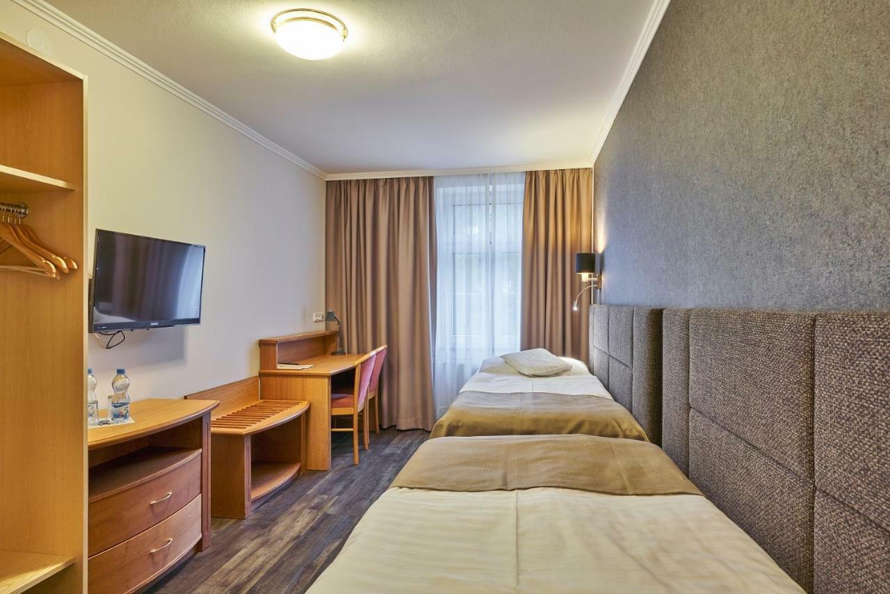 Hotel Adam Trutnov Exterior foto